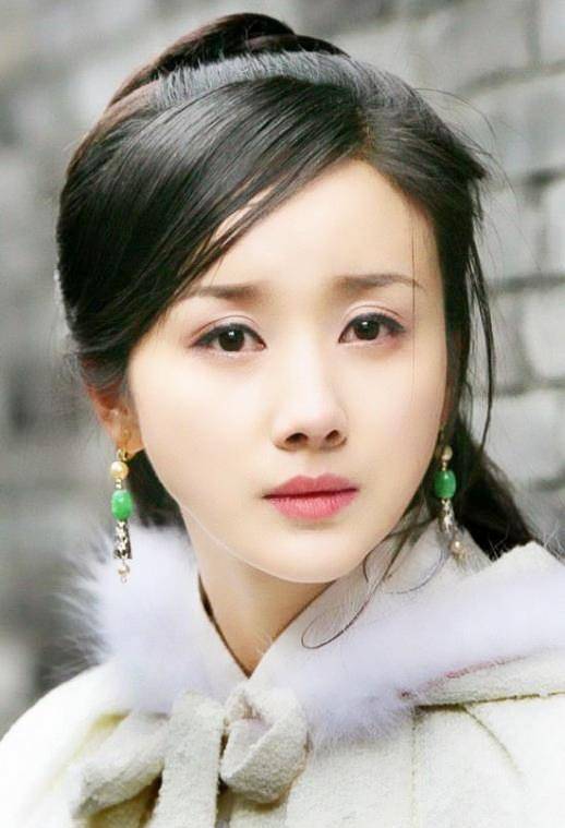 女星整容血泪史:娄艺潇成假面女王,鞠婧祎"换头"堪比教科书_张檬_陈