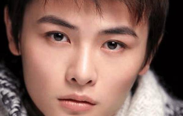 出道七年才走红的孙坚,是稳扎稳打的演员,没有名气也不着急_明星_时候