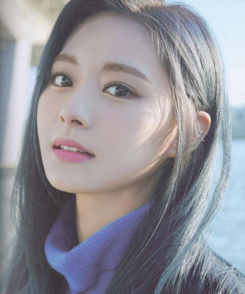 女神周子瑜再度释出「高清美照」,超甜微笑杀让全网友暴动_写真_男友