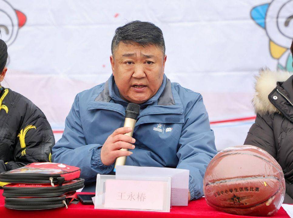 驻马店体彩分中心"公益体彩 快乐操场"捐赠活动走进新蔡县孙召镇马庄