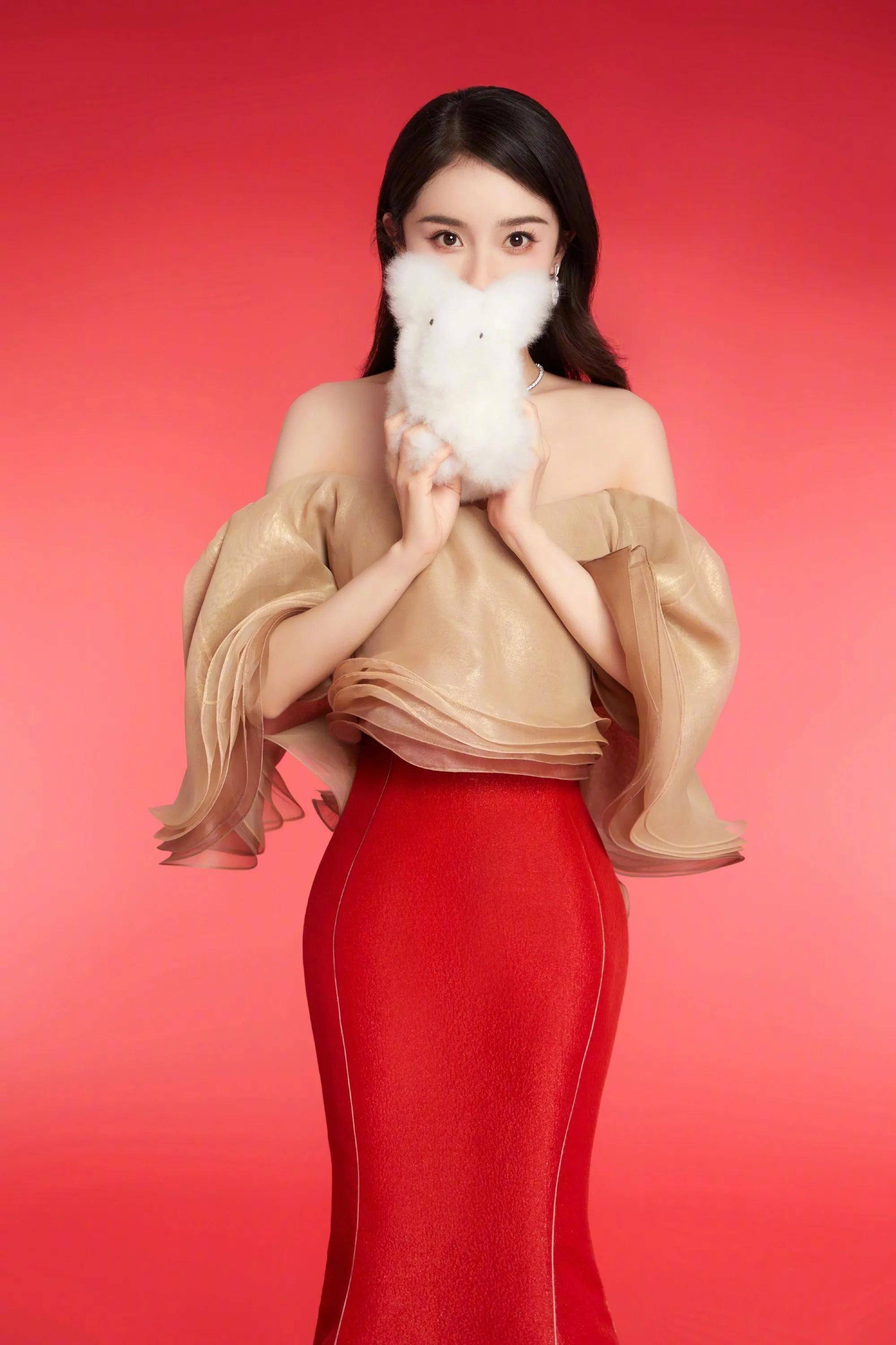 分享女明星新年祝福壁纸,赵丽颖甜美端庄,杨幂和baby温柔灵动