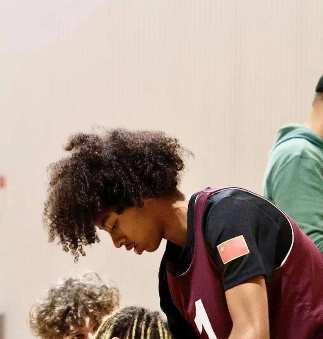 第一级辛辛那提大学的录取通知书后,即将前往nba
