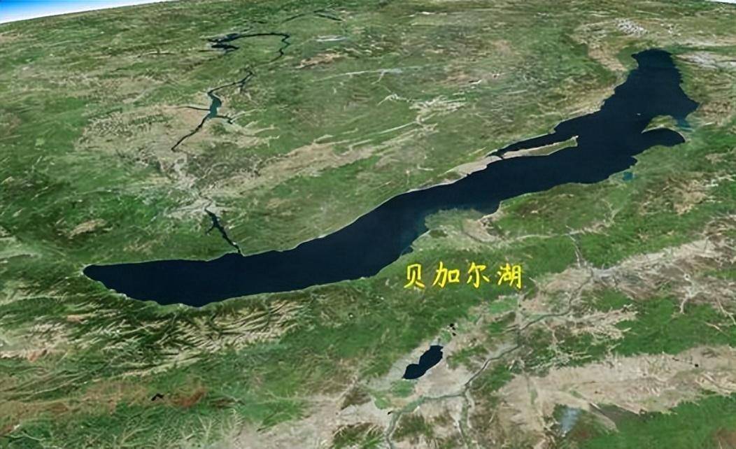 年产鱼30亿斤，最大深度1637米的贝加尔湖，水里最大的鱼有多大？(图6)
