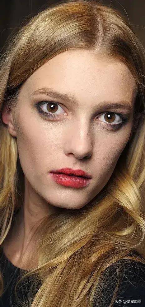 法国超级名模-西格莉德·阿格伦写真合集