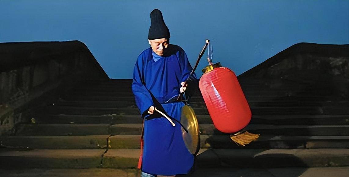古代为什么要打更？深夜打更会不会打扰人睡觉？古人智慧令人敬佩(图2)