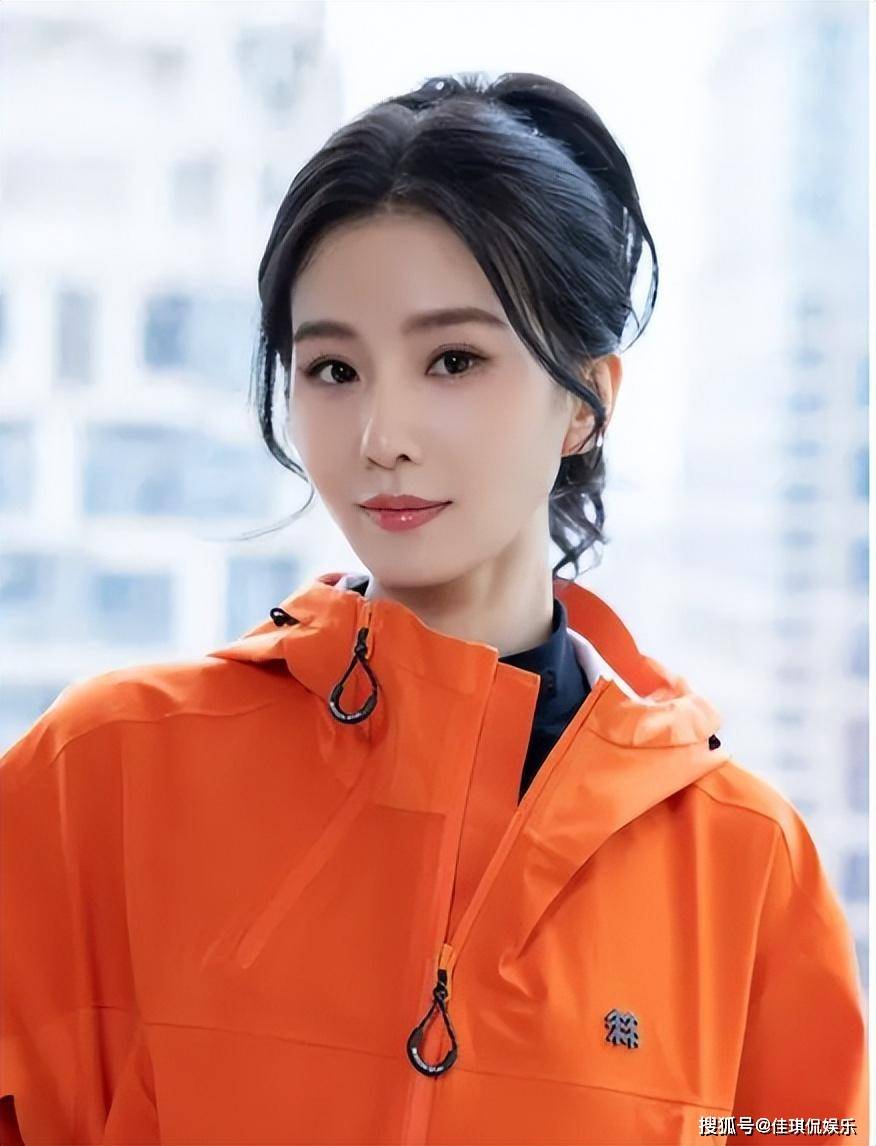 36岁刘诗诗真实状态曝光,网友:这样看脸老态明显_表演_观众_剧中