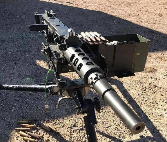 如果世界末日到来有三把枪可选,而弹药无限,你会选择哪一款枪?