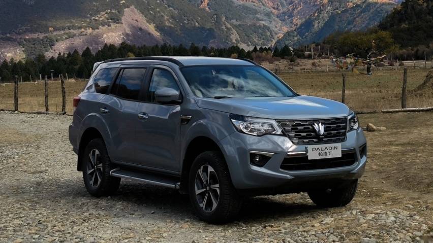 林芝试驾,外观内饰多了几分年轻,依旧硬核能越能野_搜狐汽车_搜狐网