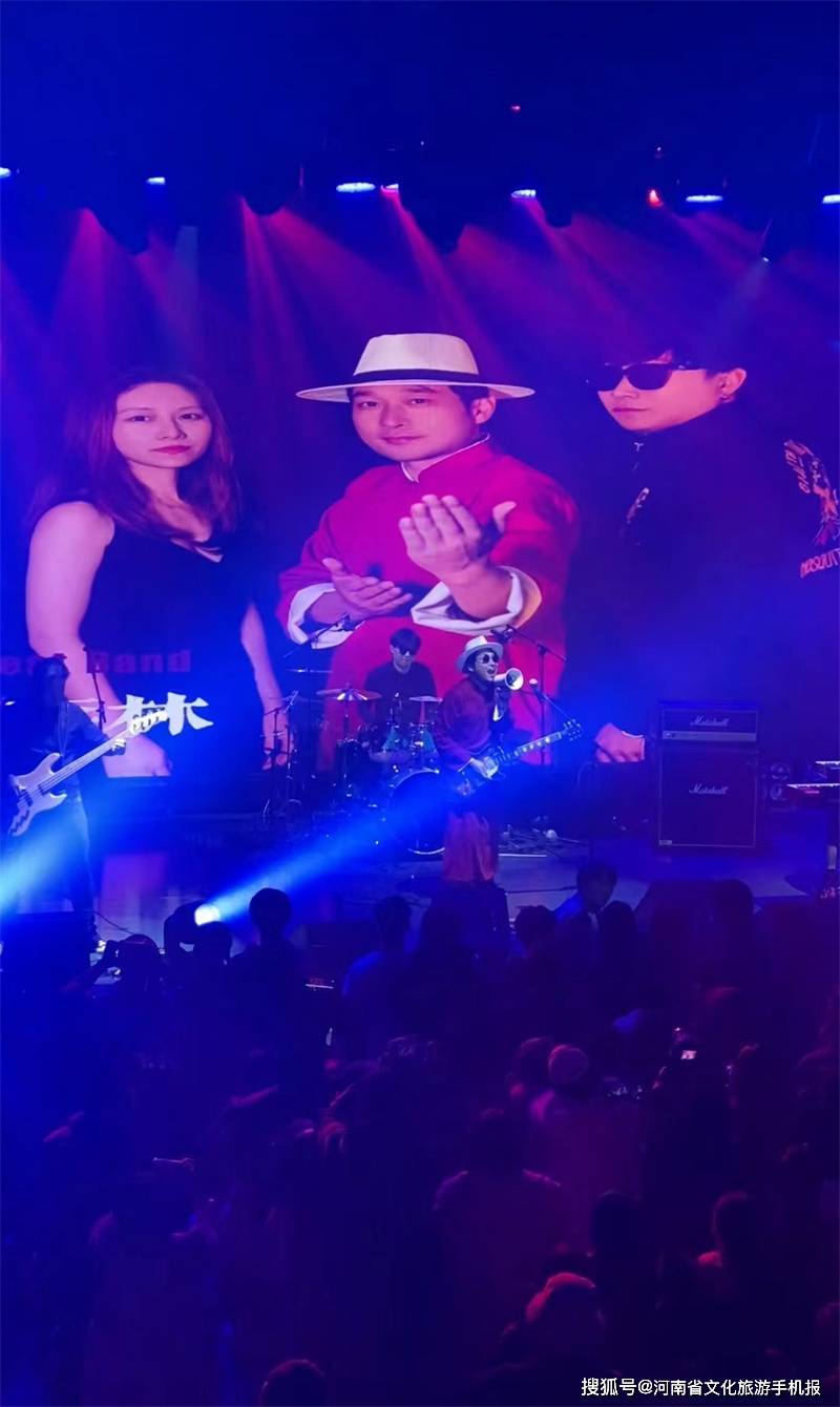 "艺起热爱"live house演出(斑马森林乐队)"艺起热爱"live house演出