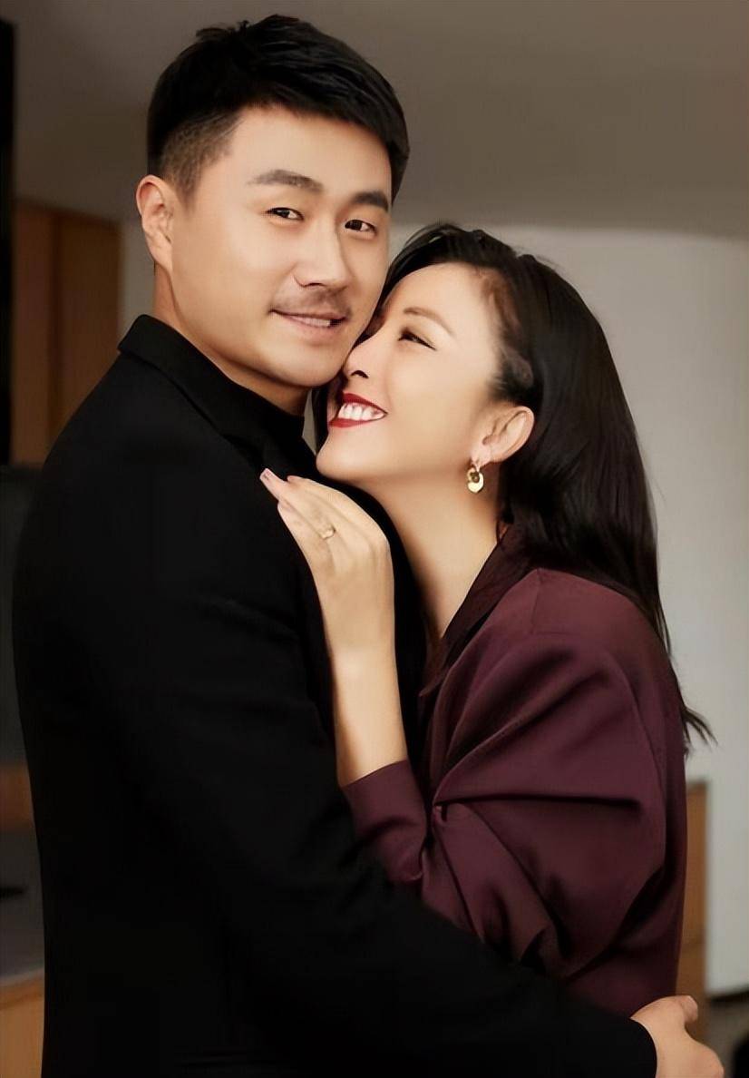 怕她会后悔,可是刘磊用他的这么多年行动证明了他和黄小蕾就是彼此对