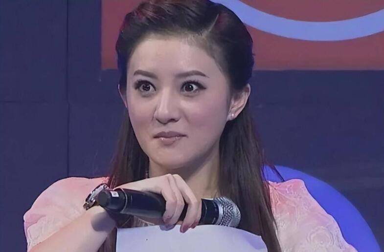 现在,42岁的金铭依然单身,但她的生活依旧丰富多彩,人也一直开朗向上.