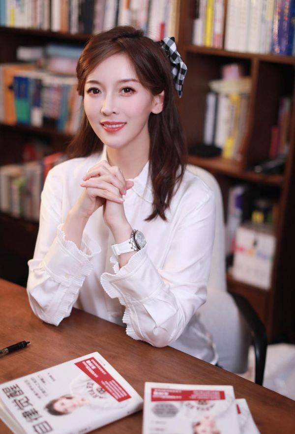 看90后最美女主持人朱梓橦的个人档案和成长经历所带来的启发