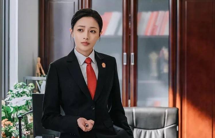 两人年纪相差较大,网友直呼是忘年恋_王秀珠_男子_娱乐