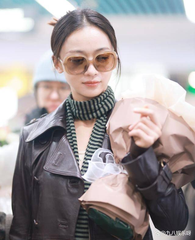 之前演员吴谨言曾有超过两年的时间都没有进组,团队和于正接连站出来