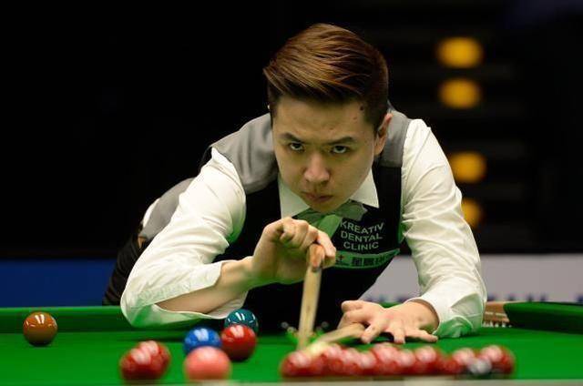 中国帅哥肖国栋5-1横扫,强势反弹斩获胜利_伯恩斯_斯诺克_丁俊晖