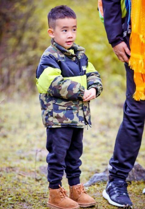 嗯哼染发,山竹烫发,杜江有了嗯哼同款小辫子_小春_大王_neinei