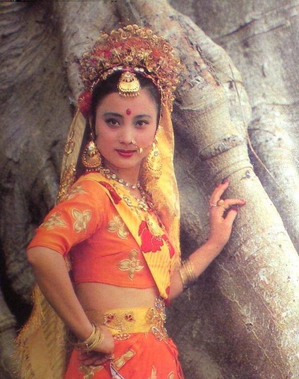 唱片销量达几千万盒的创纪录者,电视剧《孝庄秘史》里的"贵太妃".