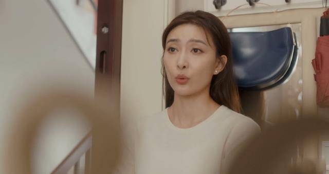 中的宁馨让人恨得牙痒痒,她是中戏校花,可惜一直没红_观众_周知_角色