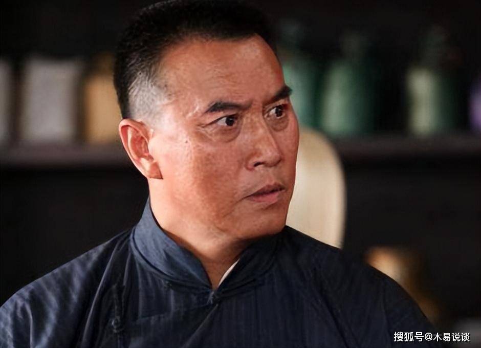 他是陈佩斯妹夫,赵云的饰演者,为照顾病妻一家息影,如今后悔吗_张山