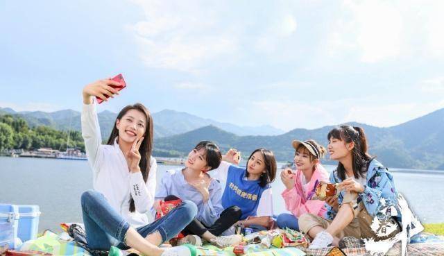 《班长殿下》将上映,邢菲化身学霸与牛骏峰组cp,女二看点十足!