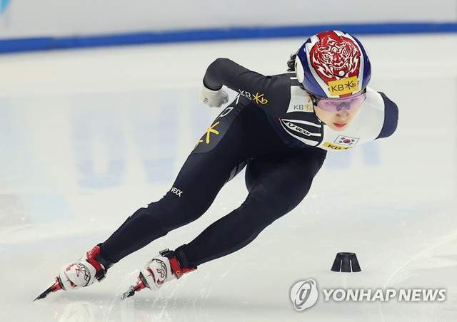 短道速滑韩国队犯规图片