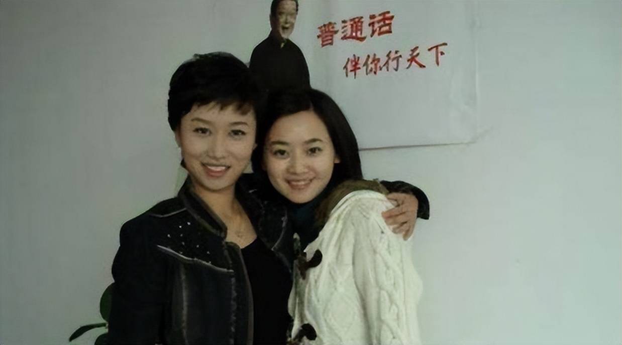 魏笑:24岁成知名主持,仅当一天新娘就离世,成父亲余生之痛_梦想_祁骥