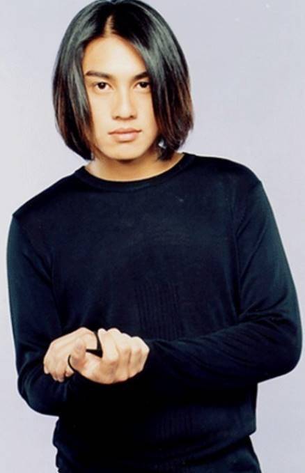 20年过去,f4各有各的故事,有人卖房卖车,有人任由豪宅变废墟_言承旭