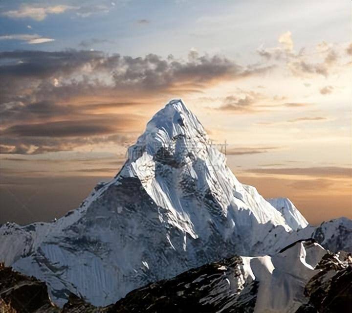 喜马拉雅山的内部竟是空心的？这里面到底藏着什么秘密？(图3)