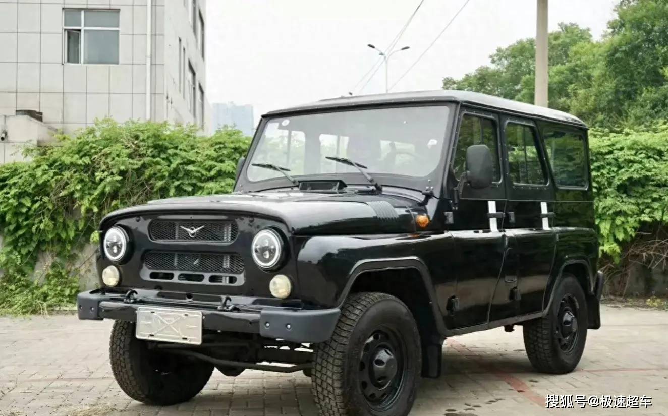 7升引擎 5速手动变速箱,瓦滋猎人硬派越野车配置升级,真霸气_搜狐汽车