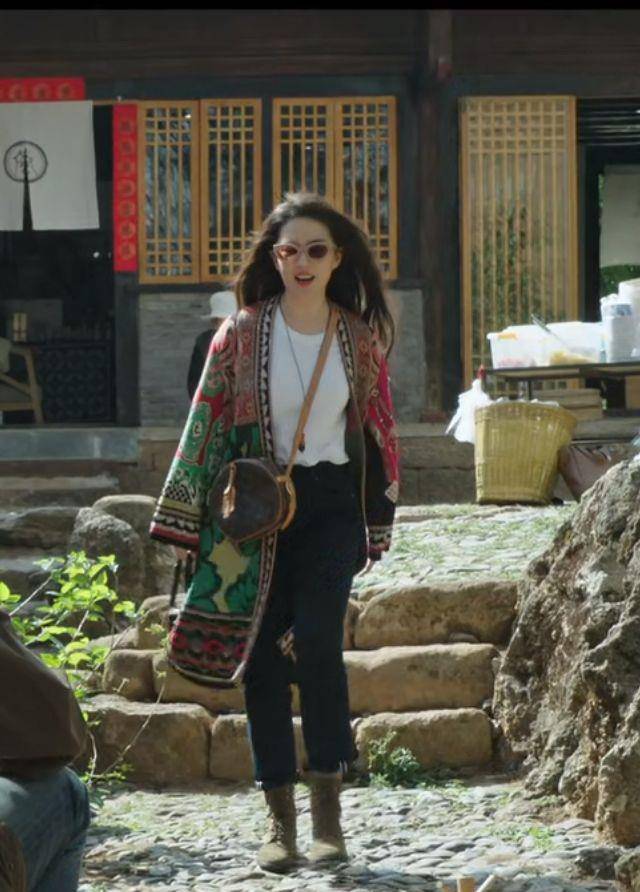 红豆_款式_连衣裙