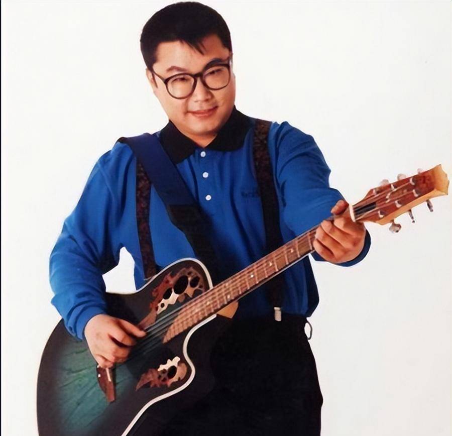 54岁的尹相杰,已经活成了一个"笑话"!_音乐_人生_毒品