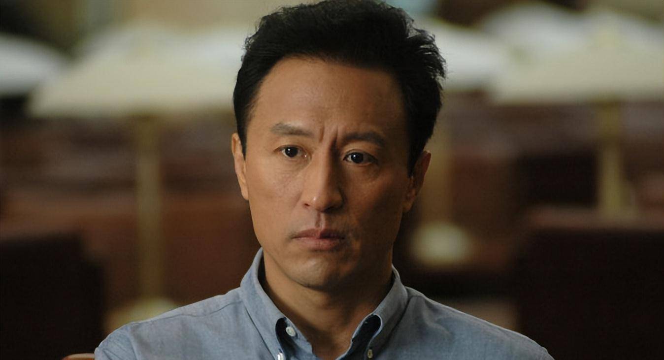 梦华录里的恶人王洛勇,60岁演诸葛亮走红,他的坚强后盾是妻子_丁宁