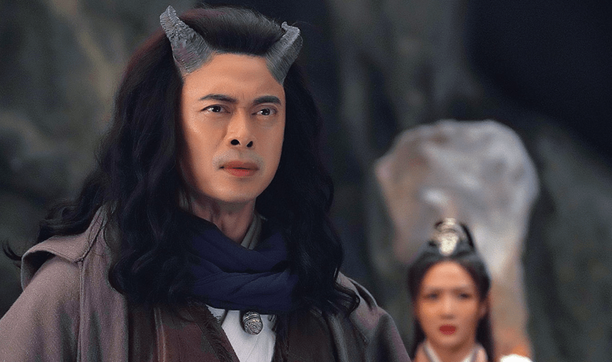 该片由香港著名武打明星樊少皇主演,讲述了牛魔王被封印后,以凡人身份