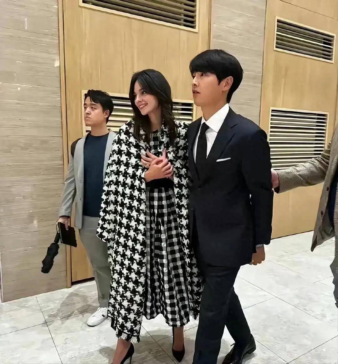 比宋慧乔还漂亮!