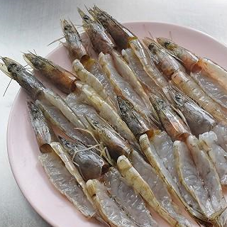 好吃到飞起的蒜蓉金针菇花蛤虾,这样做0失败!_备用_烤箱_红椒