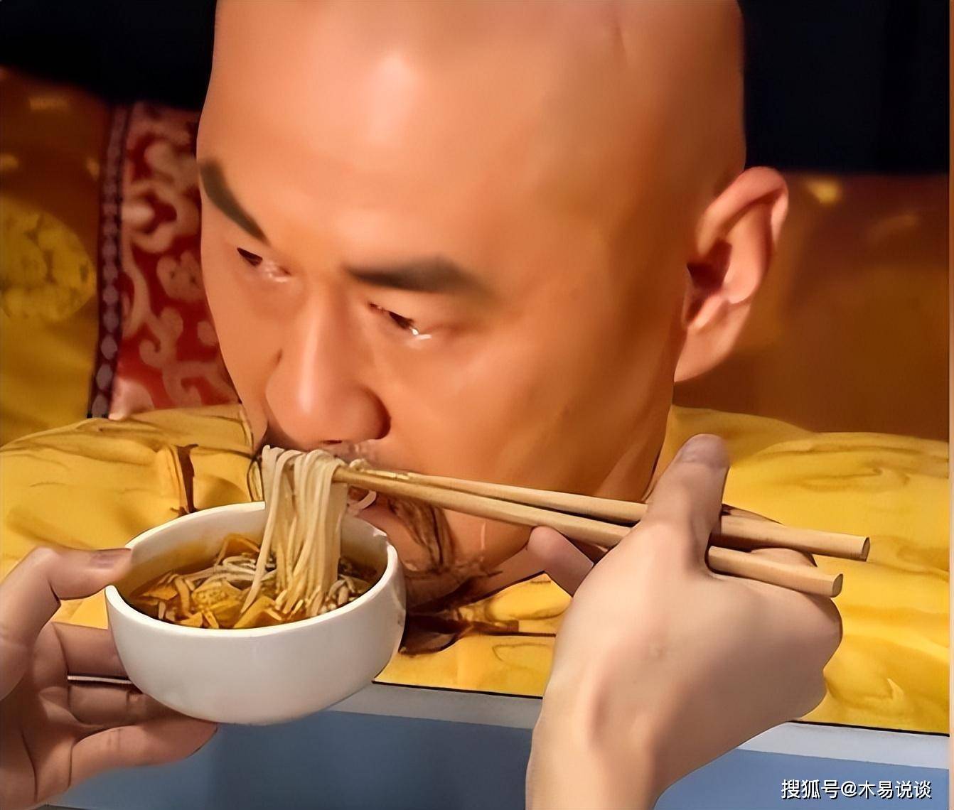 这很难评价.还有大胖橘下线时,观众的二创.