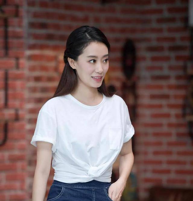 张小斐:36岁还未婚,尽管事业蒸蒸日上,但仍是父母的一块心病_婚姻