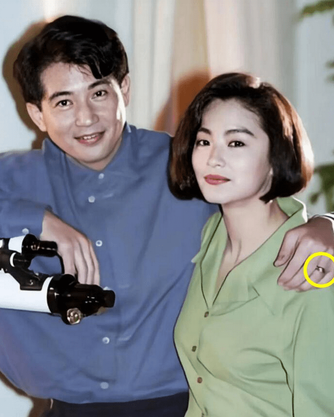 再看林青霞的婚姻,才明白她当年为何离开秦汉嫁给邢李原_邵乔茵_情感