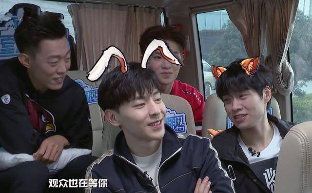 《密室大逃脱》首期有点水卡关严重节奏慢邓伦成c位团欺_杨幂_魏大勋