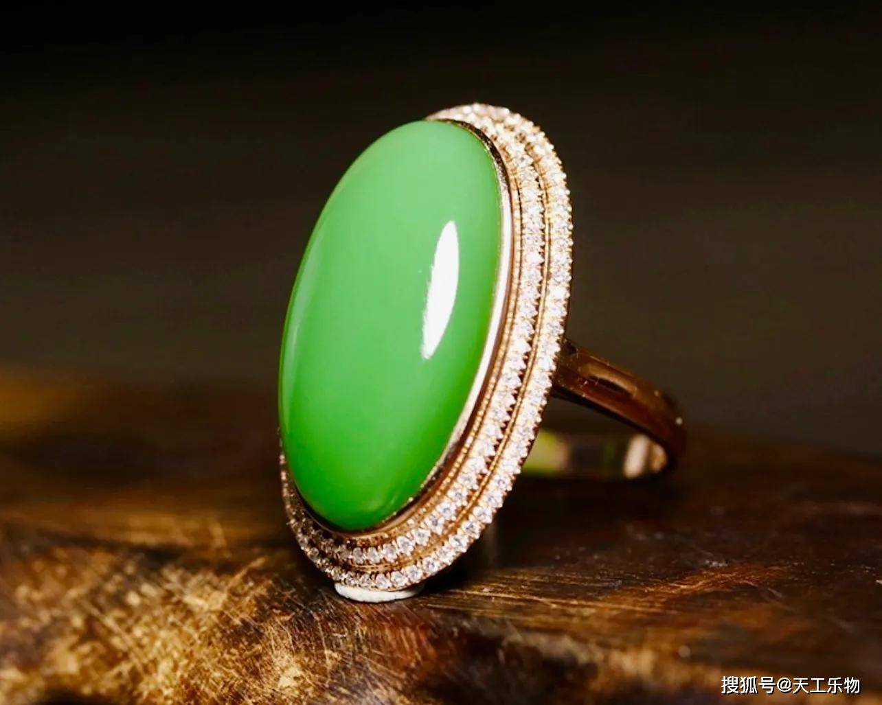 被低估的俄料和田玉!_老坑_碧玉_玉质