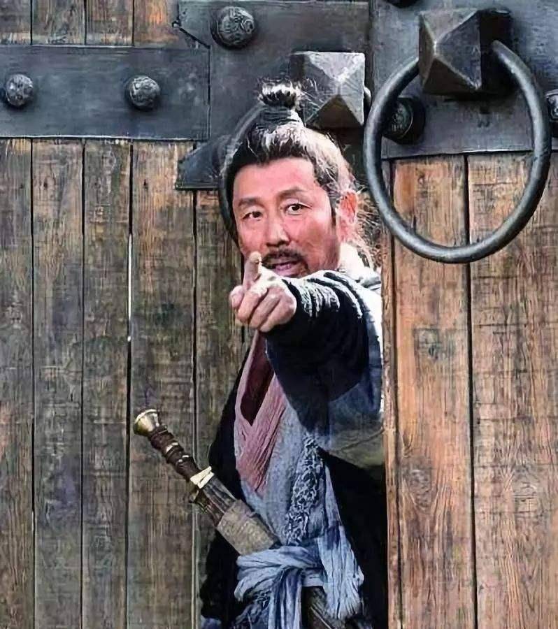 刘邦在秦朝时,担任的"泗水亭长",是个多大的官职?有何权利?