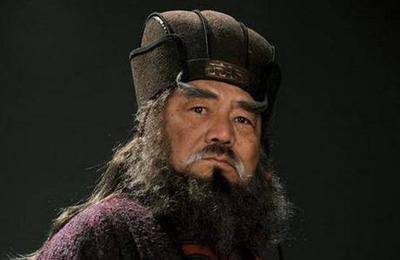 东汉王朝历史上最后两个皇帝,刘辩刘协的一生都被他人掌控_董卓_时候