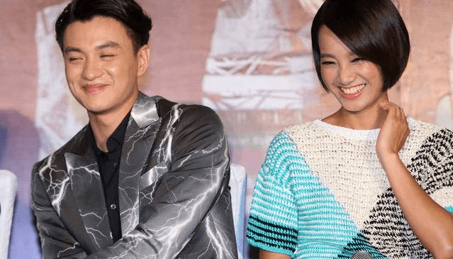 在一开始恋爱的时候,朱丹一直不知道对方年龄,误以为周一围是比他大一