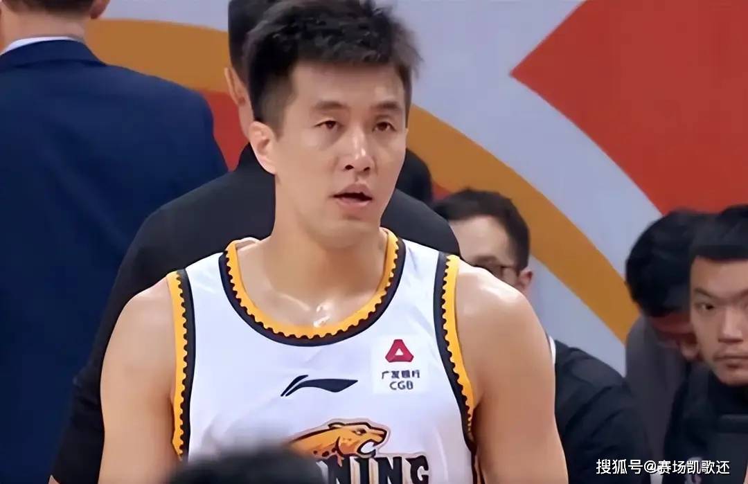 赛季首秀13 8 4,郭艾伦终于复出,辽宁击败福建喜迎七连胜_辽篮_比赛