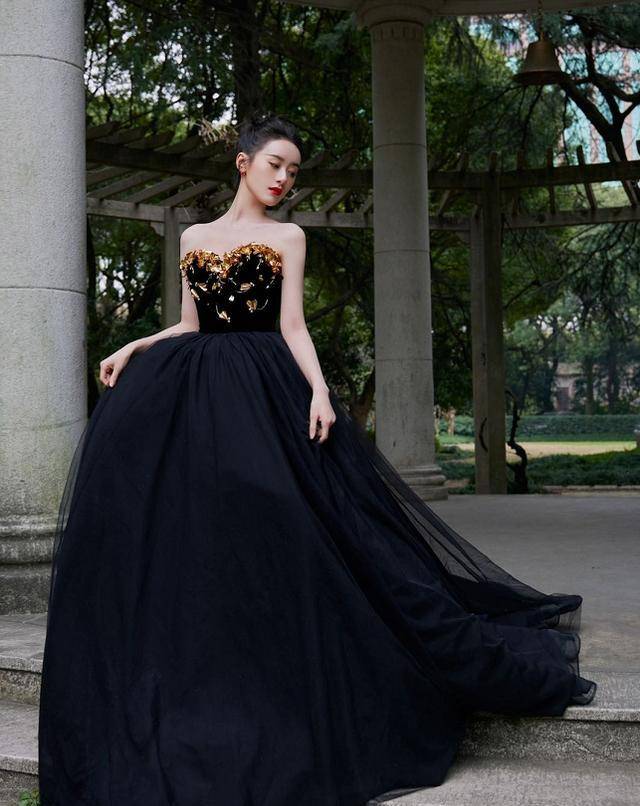 袁冰妍曾是诺心"一姐",看懂它的"前世今生",便懂了欢瑞操作_公司_宣传