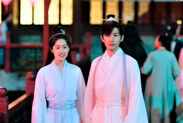 《琉璃》之后,成毅和袁冰妍走上2种不同方向,但意外很适合_合作_大
