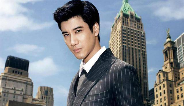 哥哥蒲巴甲李治廷撞脸疑亲兄弟,一眼难辨,你能分得清吗_王力宏_电影