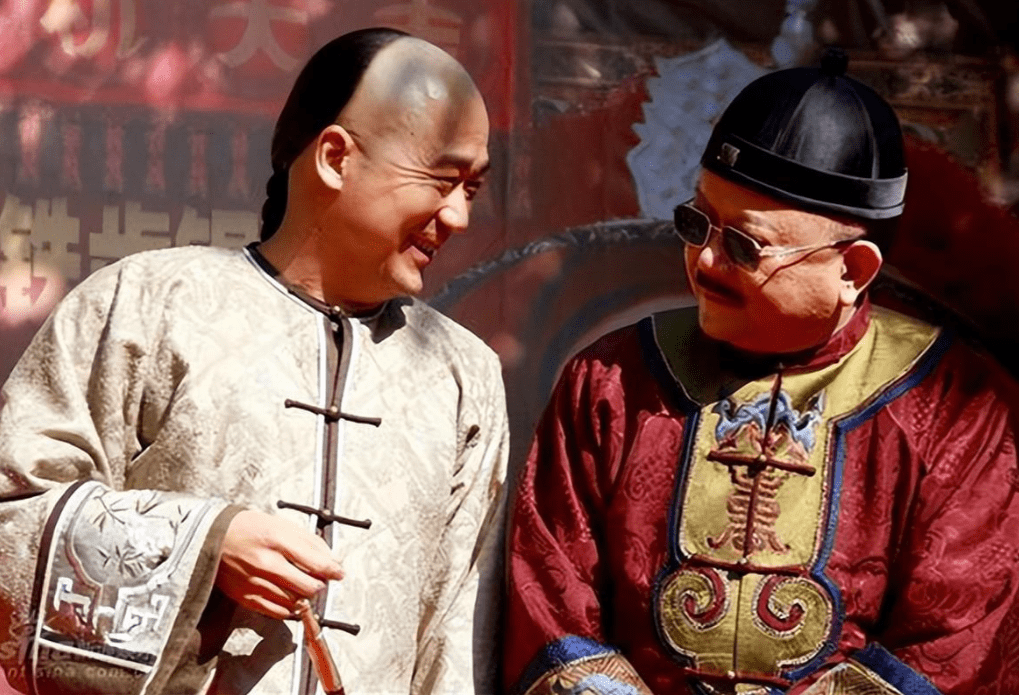 三,功成身退,终究只是太监晚年的纪晓岚得到了嘉庆帝的提拔,曾任兵部