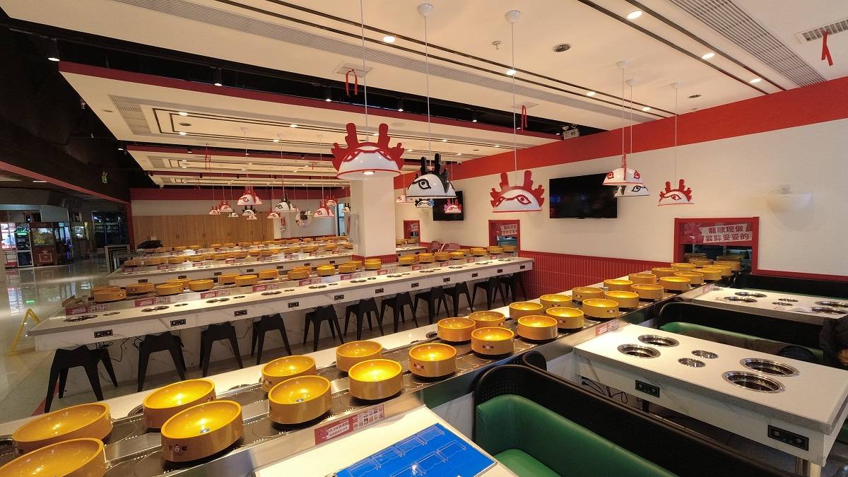 旋转小火锅设备在定制时有哪些必须要考虑的因素?_店面_餐位_设计