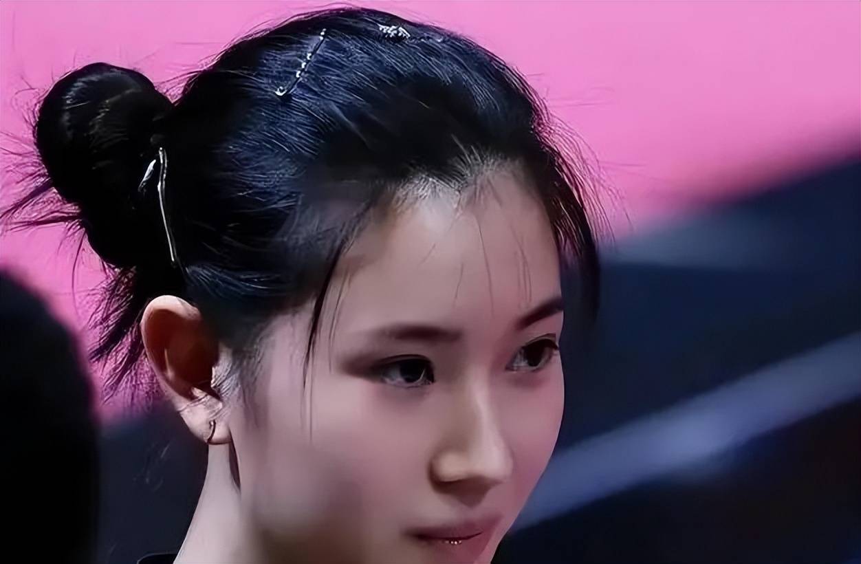 国乒公认颜值最高美女王添艺,迎来人生喜事,肤白貌美国乒刘亦菲_实力_